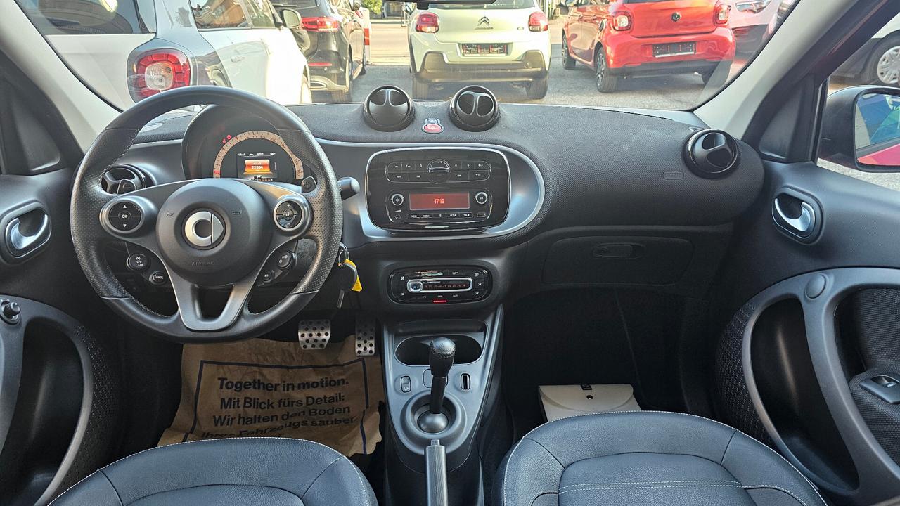 SMART forfour 70 1.0 twinamic Prime PACK SPORT LED TAGL UFF UNIPRO