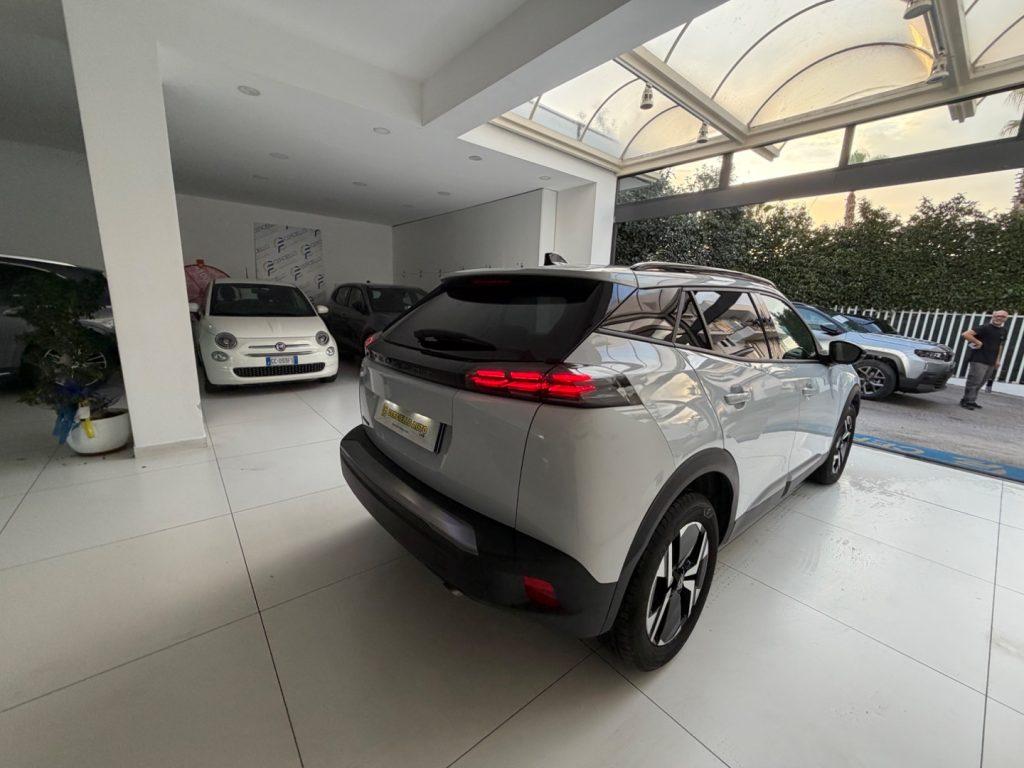 Peugeot 2008 PureTech 100 S&S Allure da €199,00 mensili