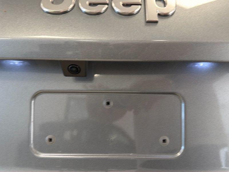 Jeep Avenger E-Hybrid Summit 1.2 110cv Dct Mhev