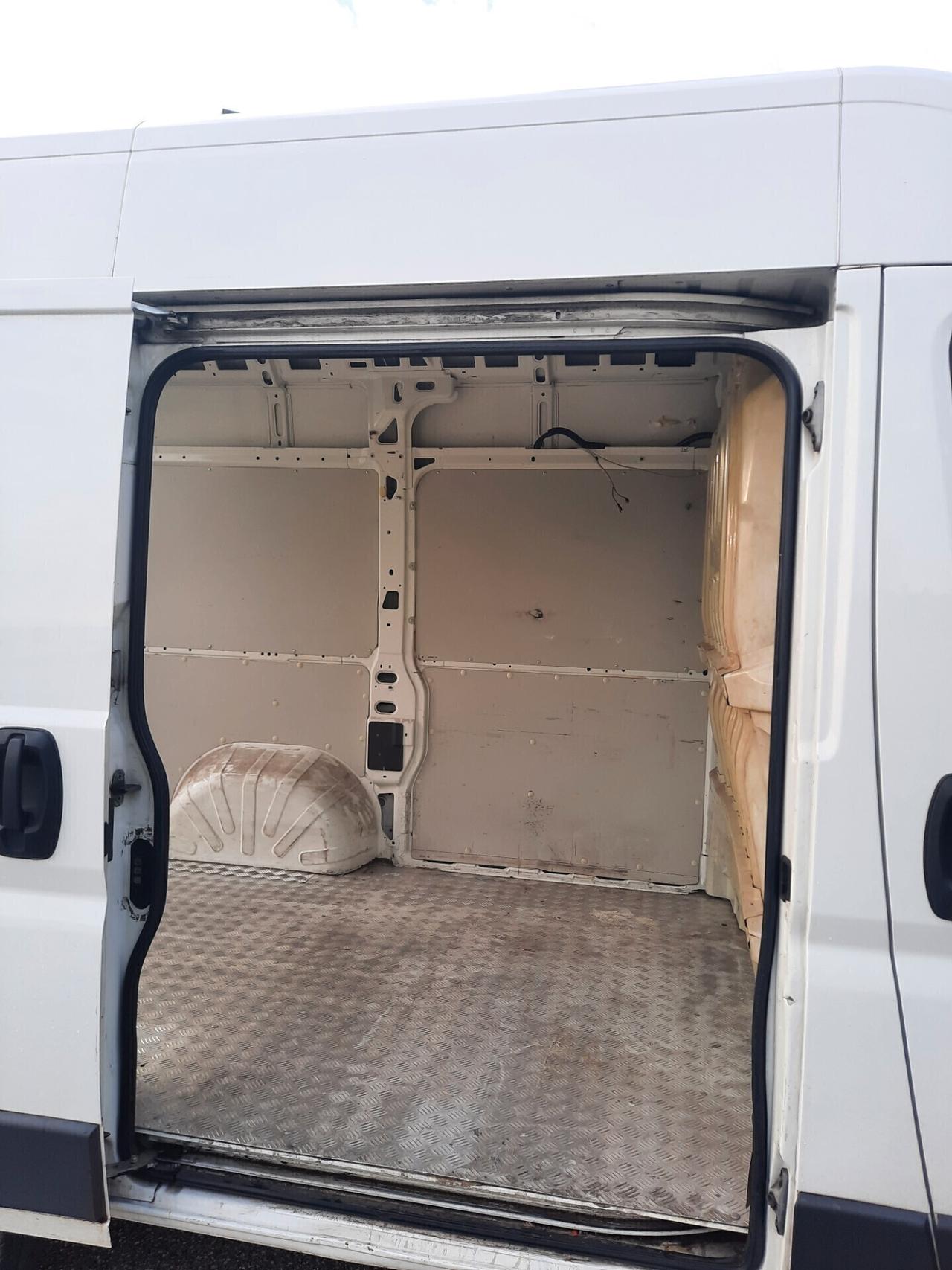 Fiat Ducato 35 2.3 MJT PC-TN 3p. Furgone PR.IVATO