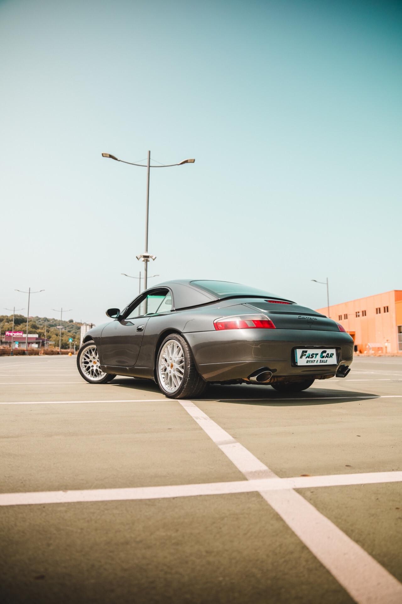 Porsche 911 Carrera cat Cabriolet