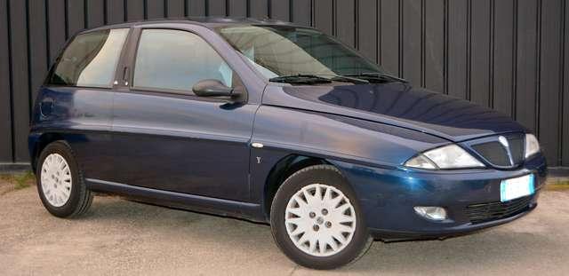 Lancia Ypsilon Y 1.2 Elefantino Blu CLIMA