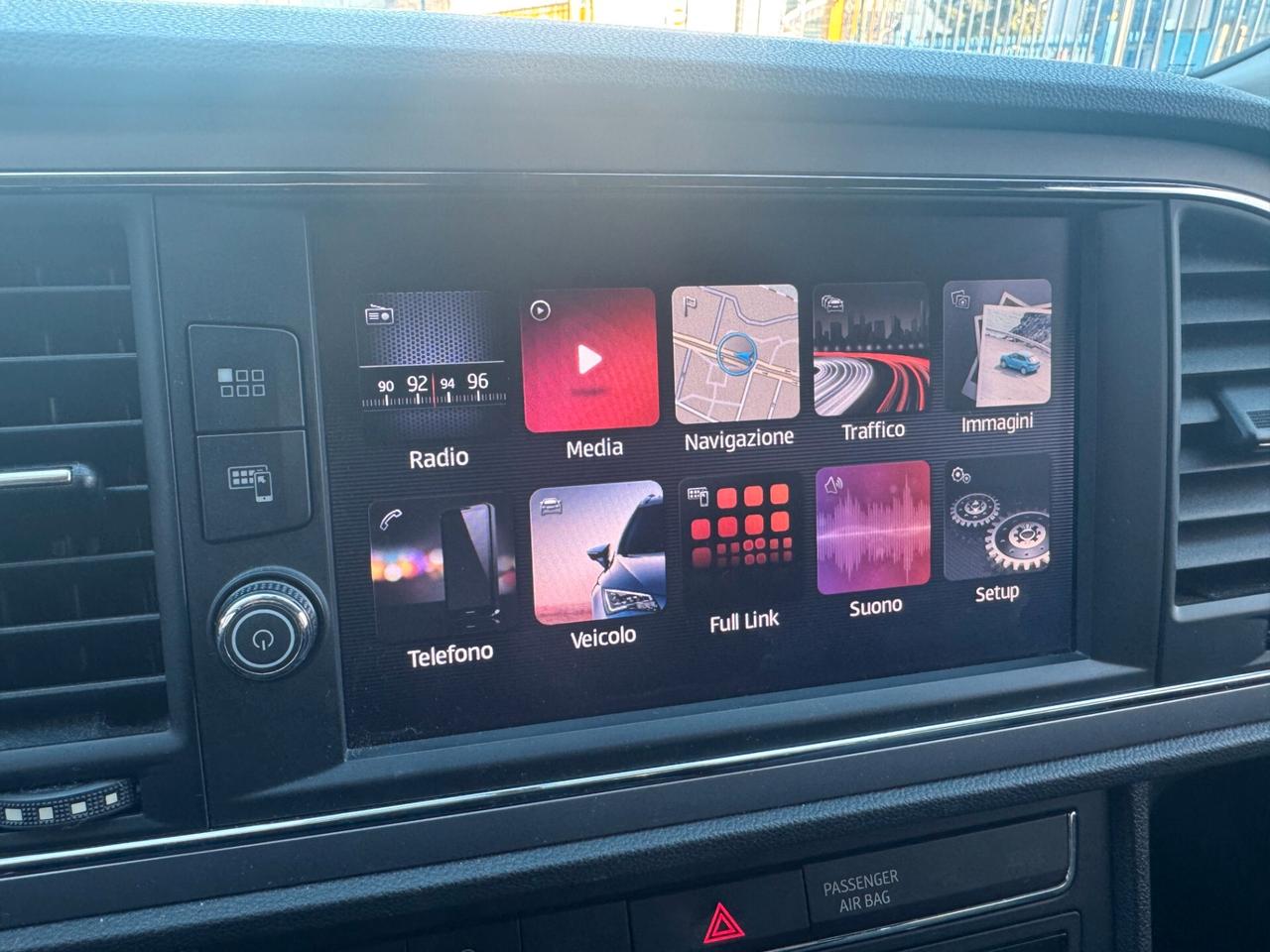 Seat Leon 1.6 TDI 115 CV DSG 5p. Style **NEOPATENTATI**