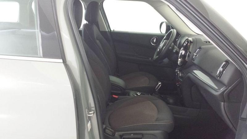 MINI Mini Countryman F60 2020 Benzi Mini Countryman 1.5 Cooper Business auto