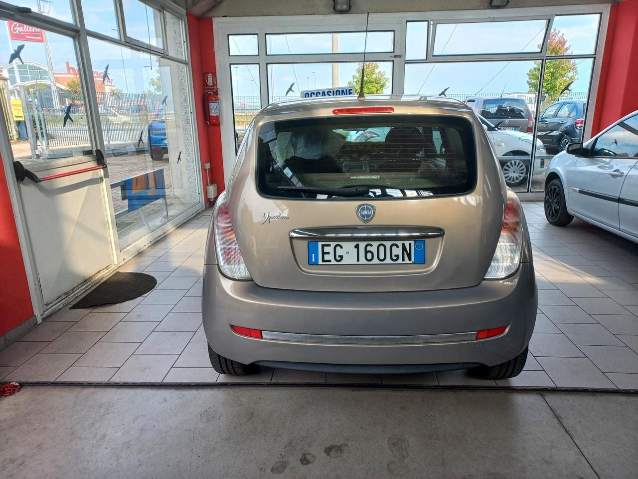 Lancia Ypsilon 1.2 69 CV EURO 5