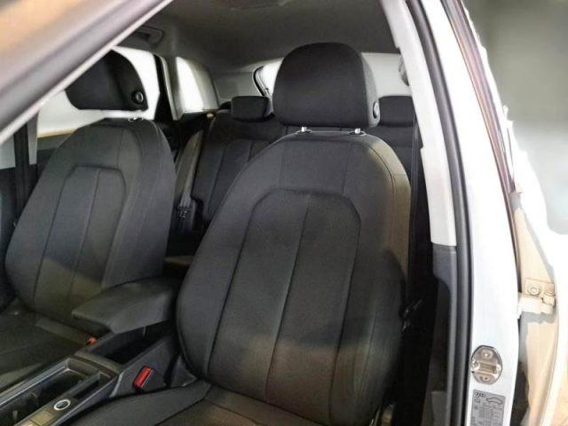AUDI Q3 35 TDI S tronic Business Advanced