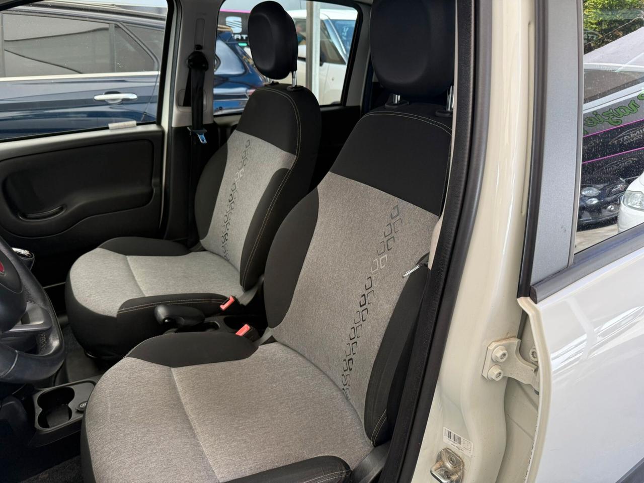 Fiat Panda 0.9 TwinAir Turbo Natural Power Lounge