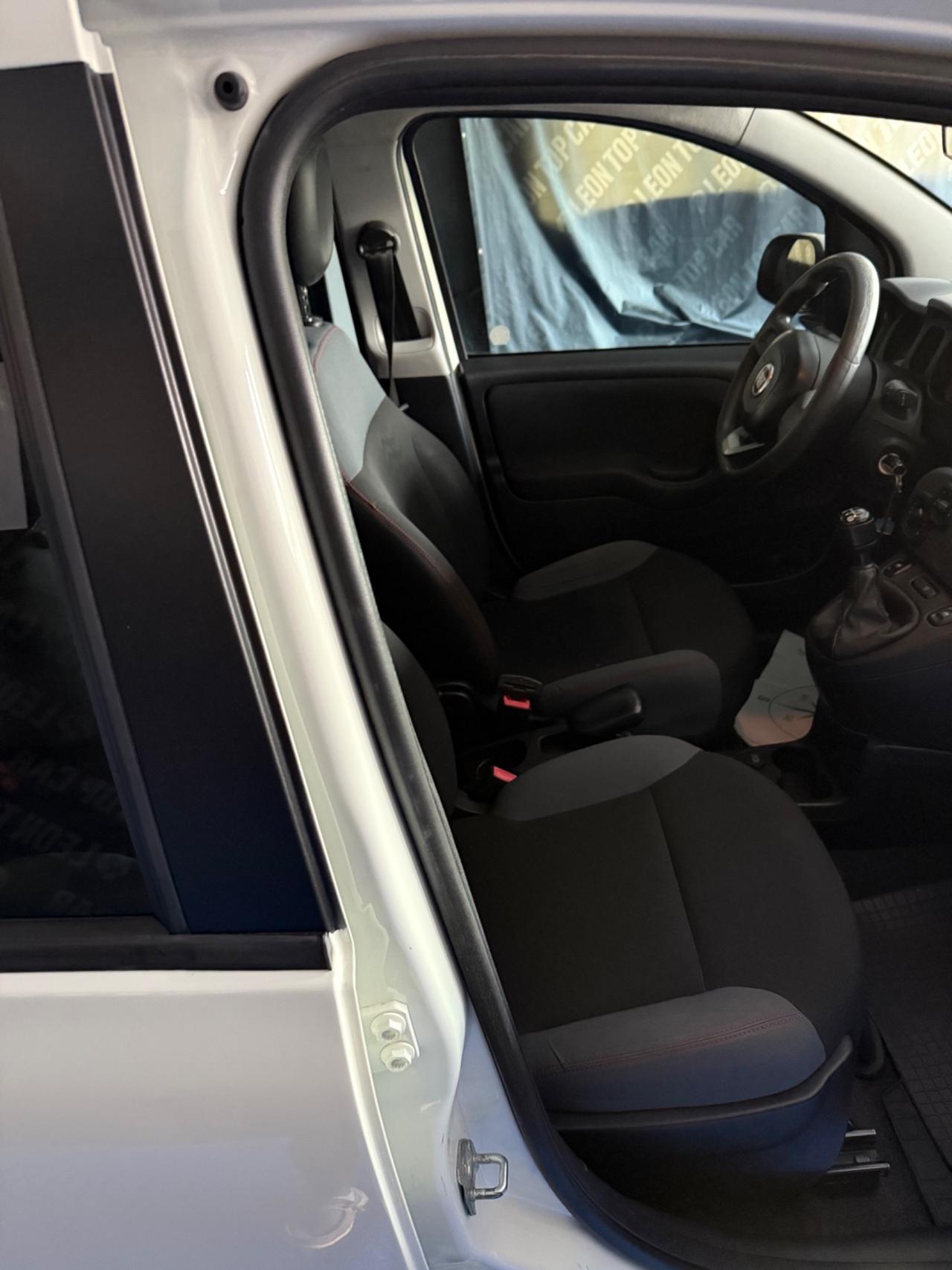 Fiat Panda 1.3 MJT 80 CV S&S Lounge garantita 12 mesi