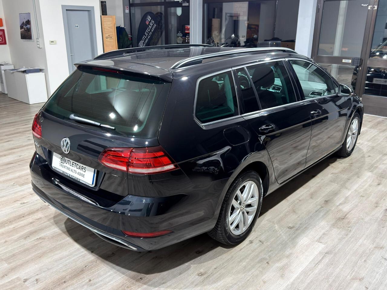 VW GOLF VARIANT 7.5 1.6TDI 116CV 2018 1HANDE