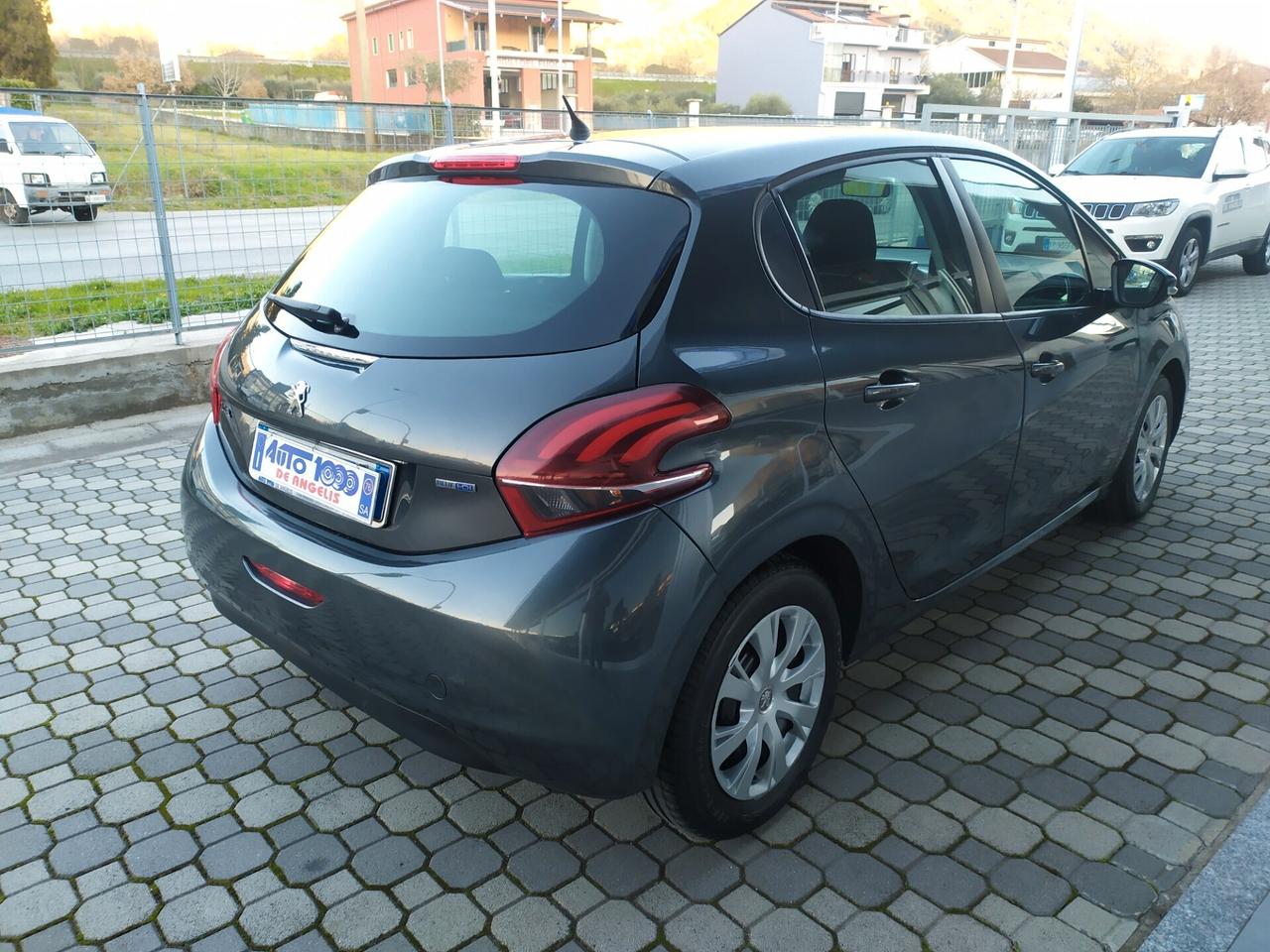 Peugeot 208 1.6 blueHDi 75CV EURO 6 - 5 PORTE -OK NEOPATENTATI