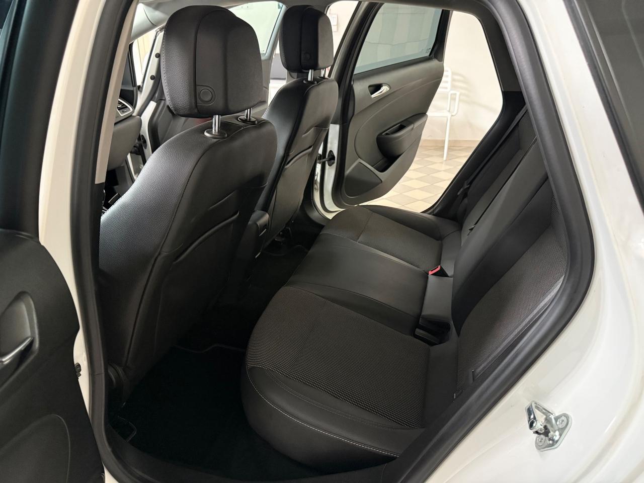 Opel Astra 1.6 CDTI EcoFLEX S&S 5 porte Cosmo
