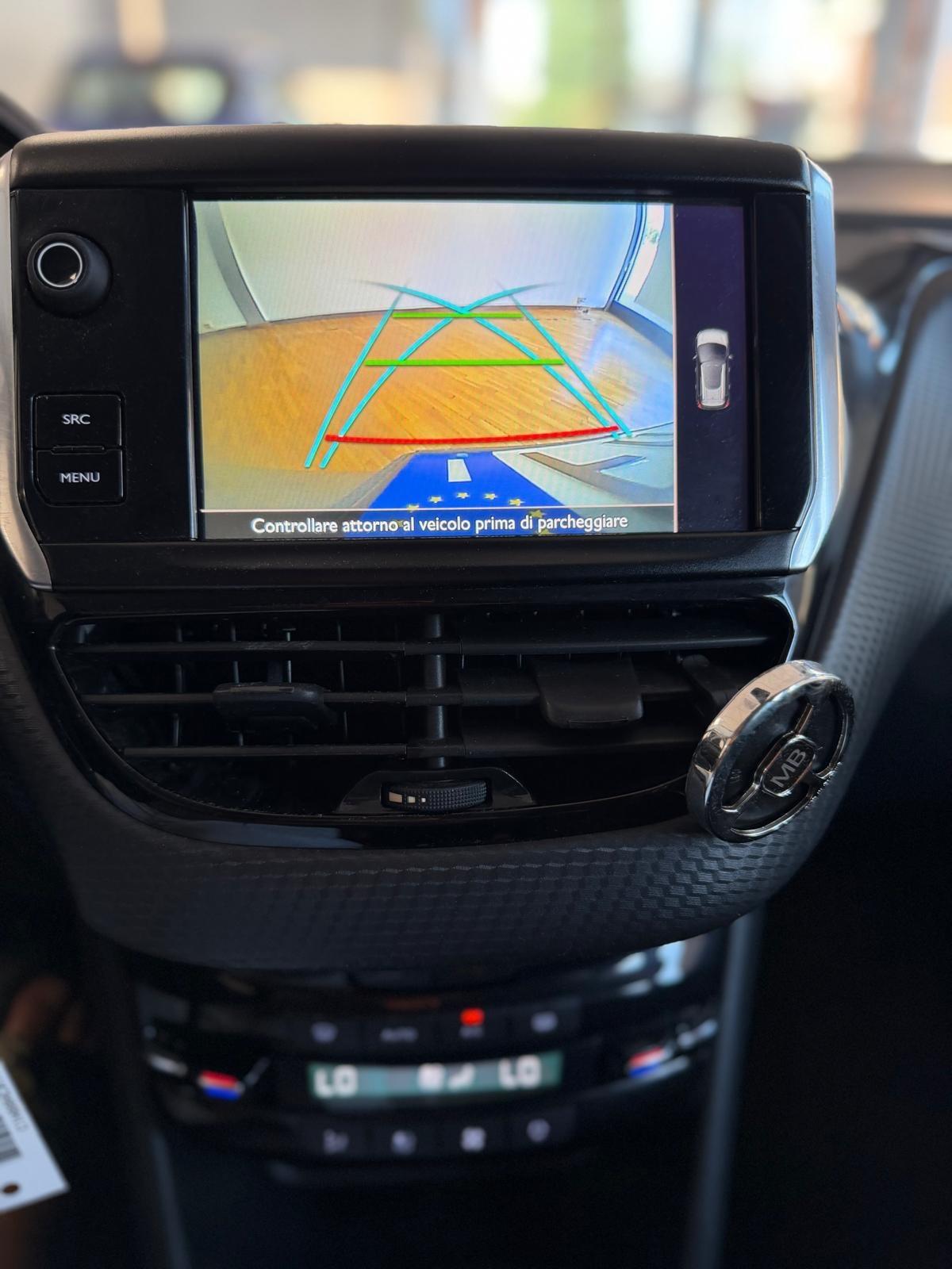 Peugeot 2008 BlueHDi 100 Allure