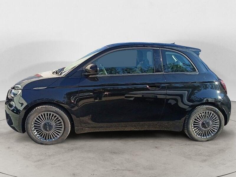 FIAT 500 500e 42 kWh La Prima