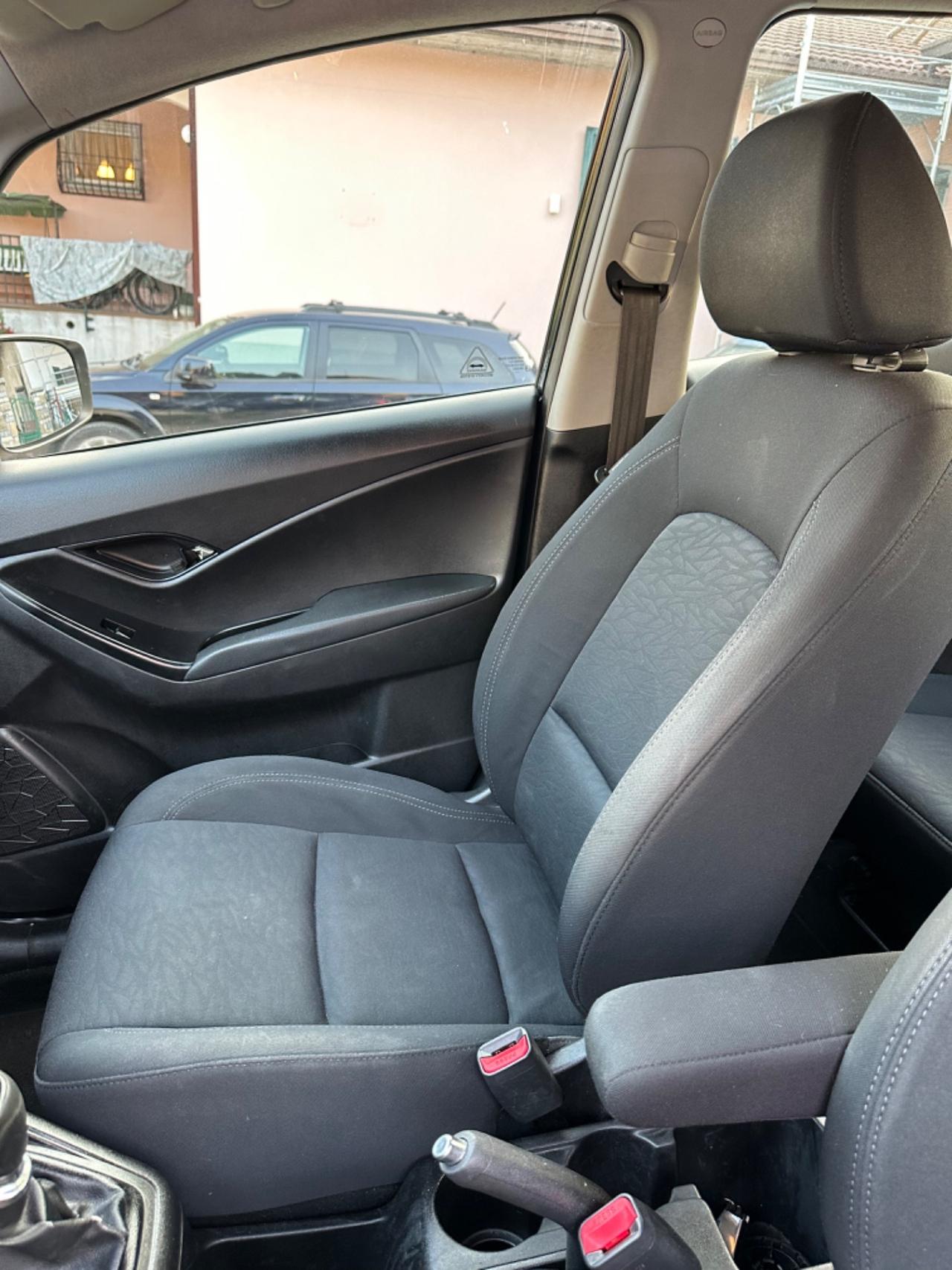 Hyundai iX20 1.4 CRDI 90 CV COMFORT KMCERT