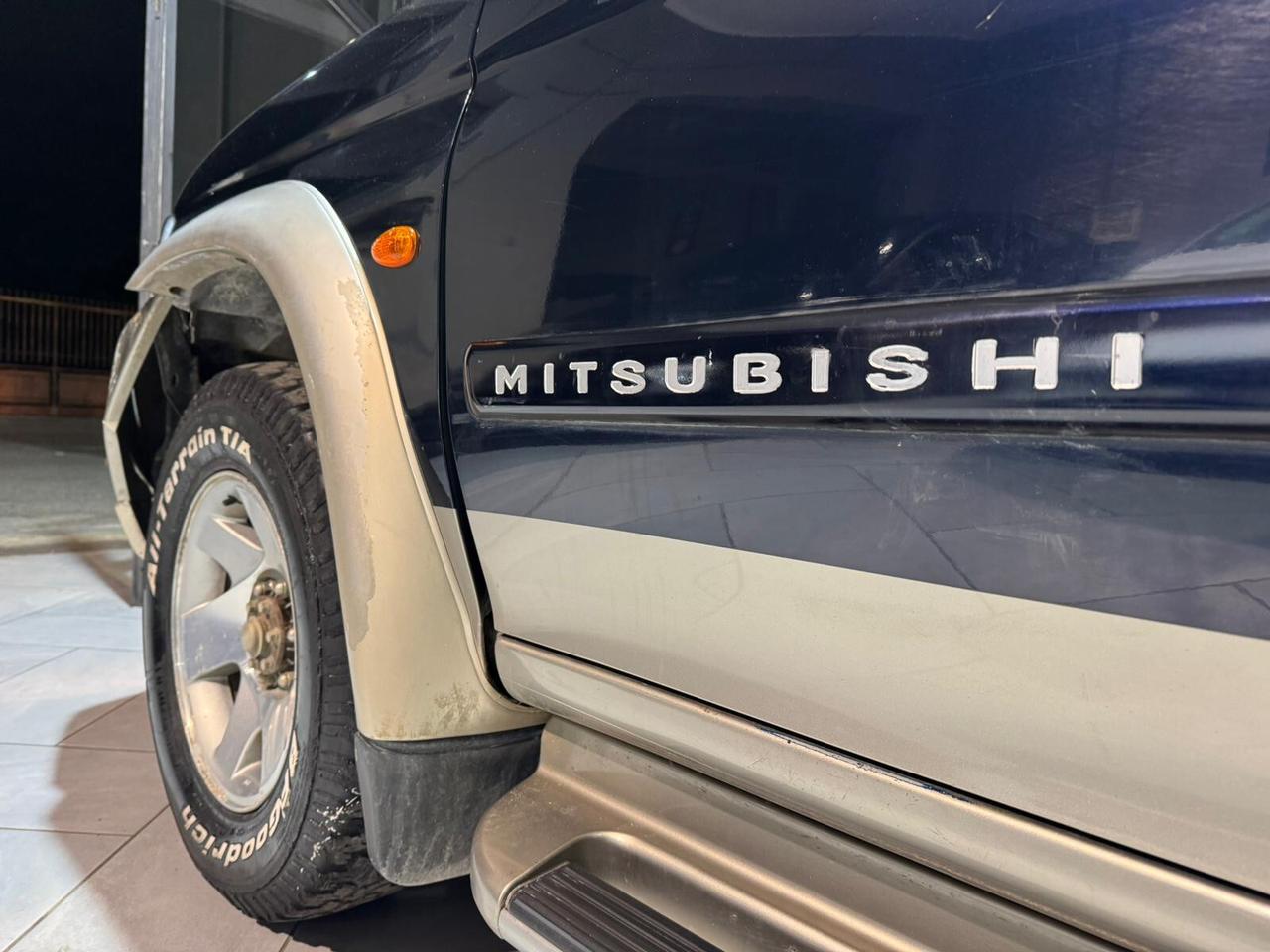 Mitsubishi Pajero Sport 2.5 TDI AUTOCARRO 4X4 BELLOO