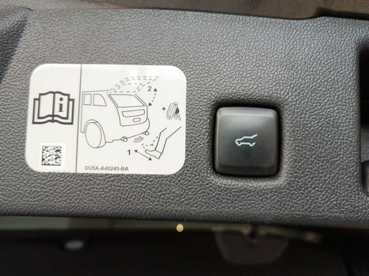 Ford Kuga ST-Line Benzina Manuale