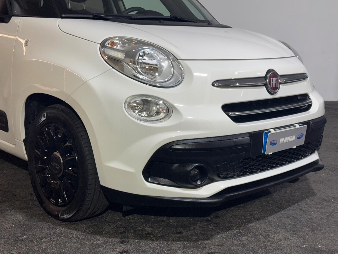 Fiat 500L Pro 1.6 MJT 120CV Mirror