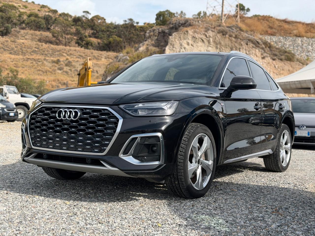 Audi Q5 40 TDI 204 CV quattro S tronic Identity Black