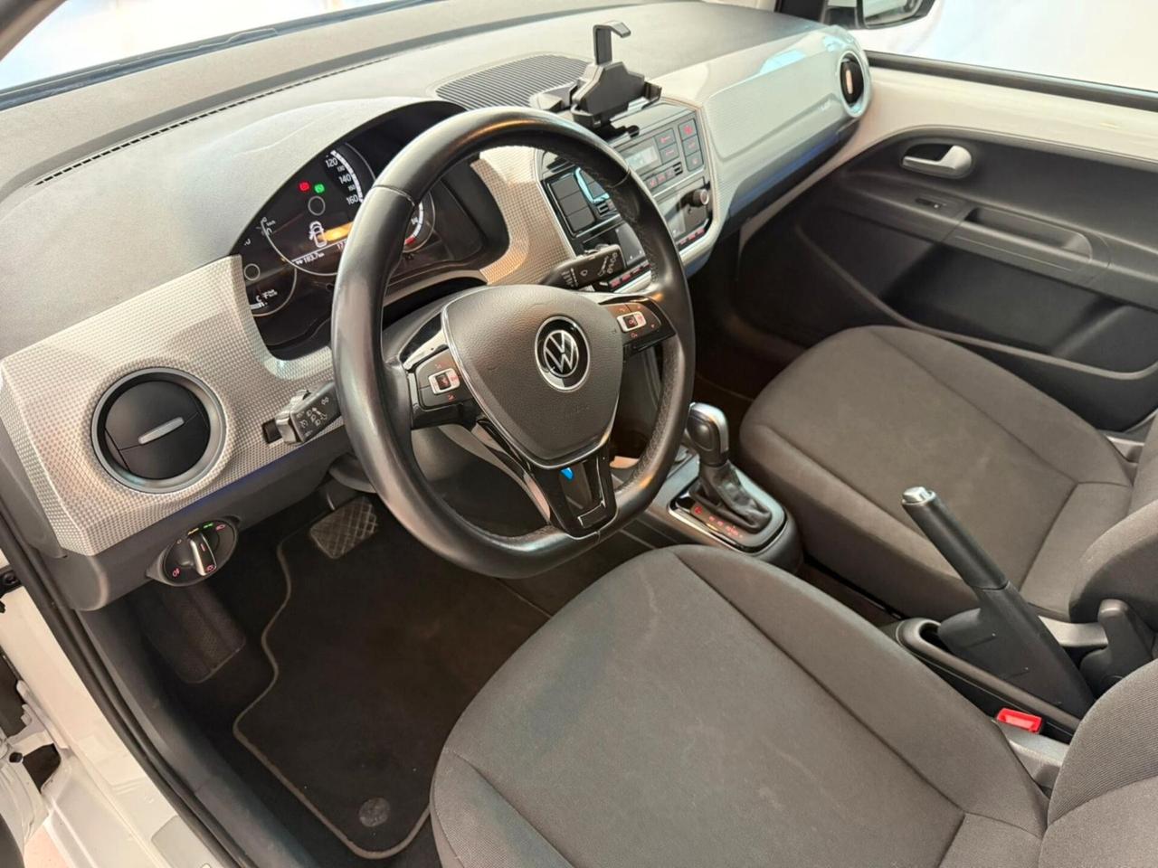 Volkswagen up! e-up! 82 CV