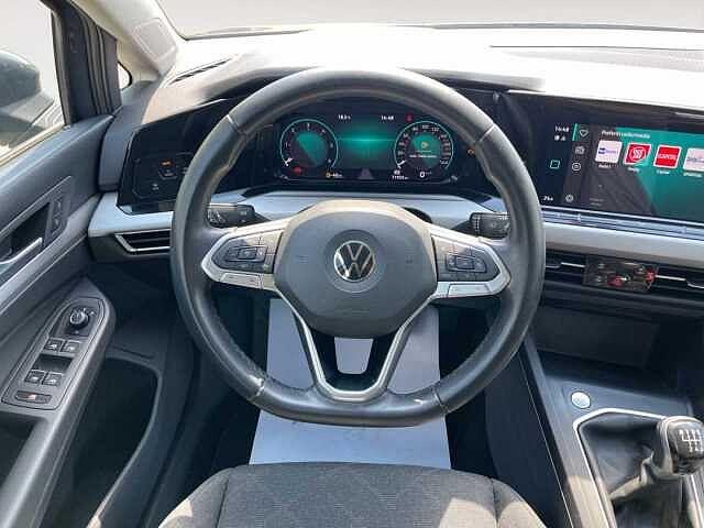 Volkswagen Golf 8ª serie 2.0TDI 115CV Life - NEOPATENTATI