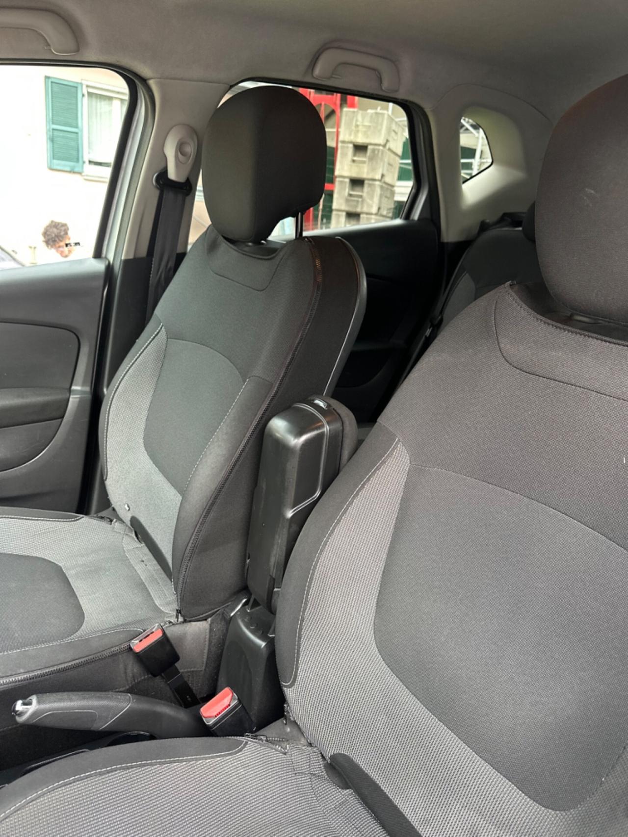 Renault CAPTUR 1.5 dCi 8V 90 CV R-LINK UNICOPR GARANZ