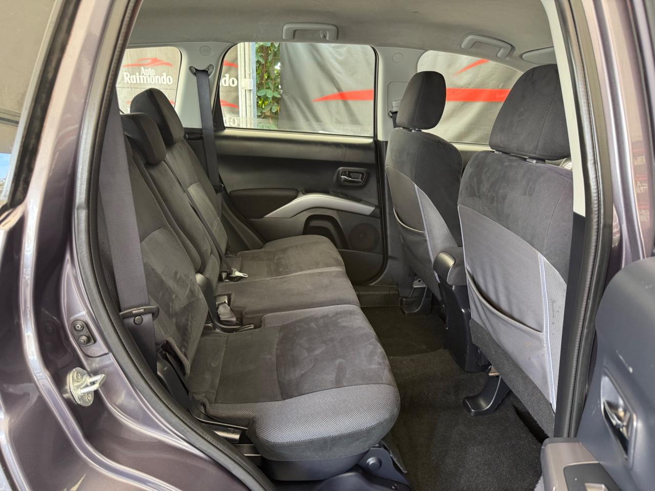 Mitsubishi Outlander 2.0 DI-D Intense DPF