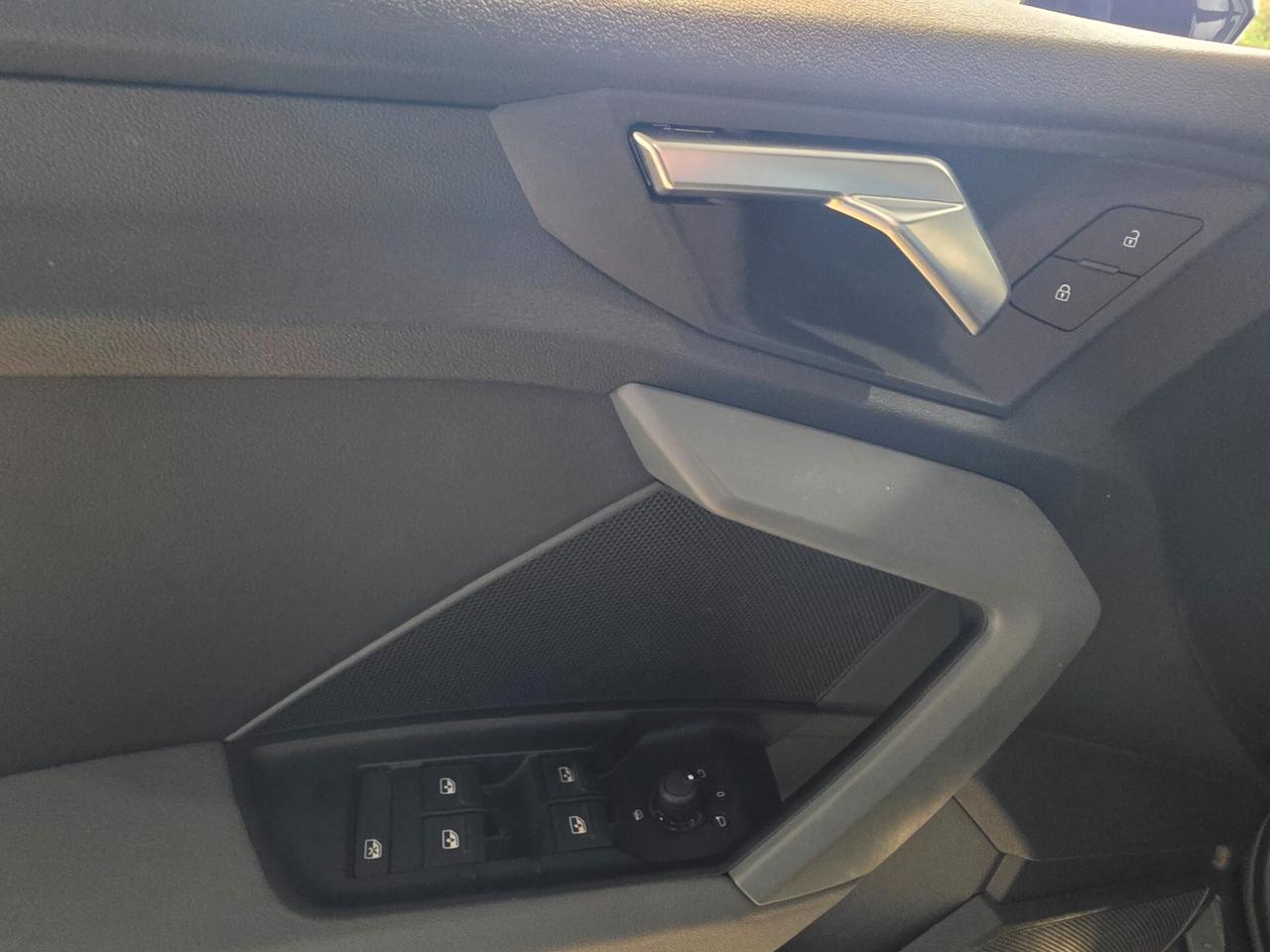 Audi A3 SPB 35 TFSI Business Advanced