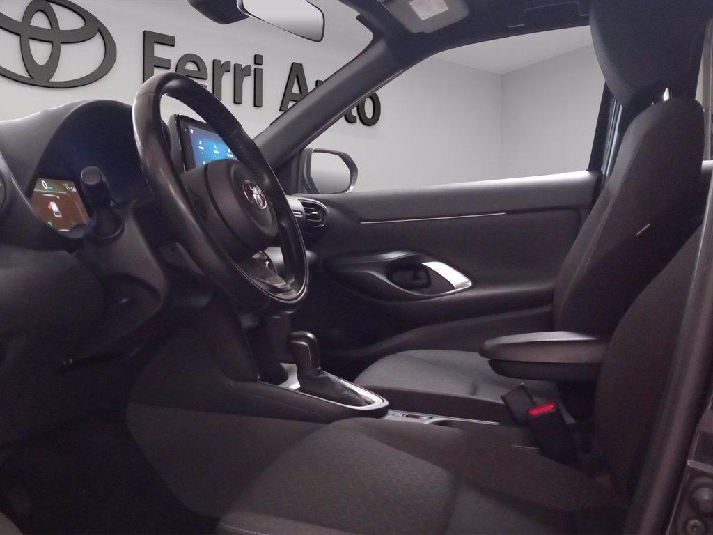 TOYOTA Yaris cross 1.5h trend fwd 116cv e-cvt del 2021