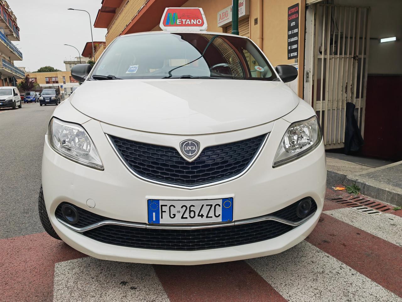 LANCIA YPSILON 0.9 TWINAIR CV84 KW62 ECOCHIC PLATINUM
