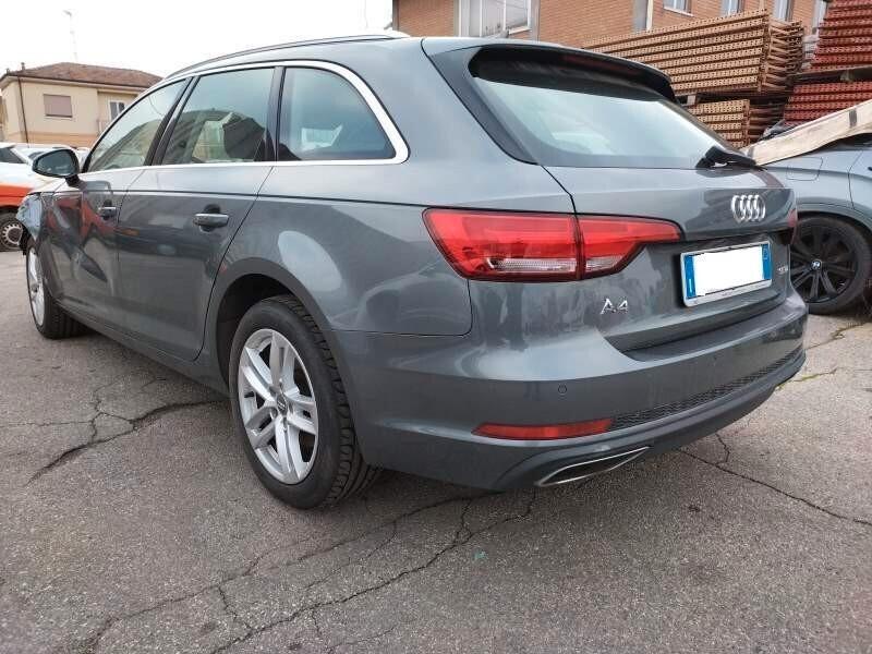 Audi A4 Avant 35 TDI S tronic Sport