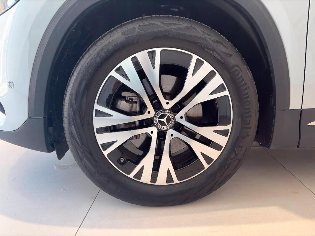 Mercedes Classe GLA 180 d Progressive Advanced auto