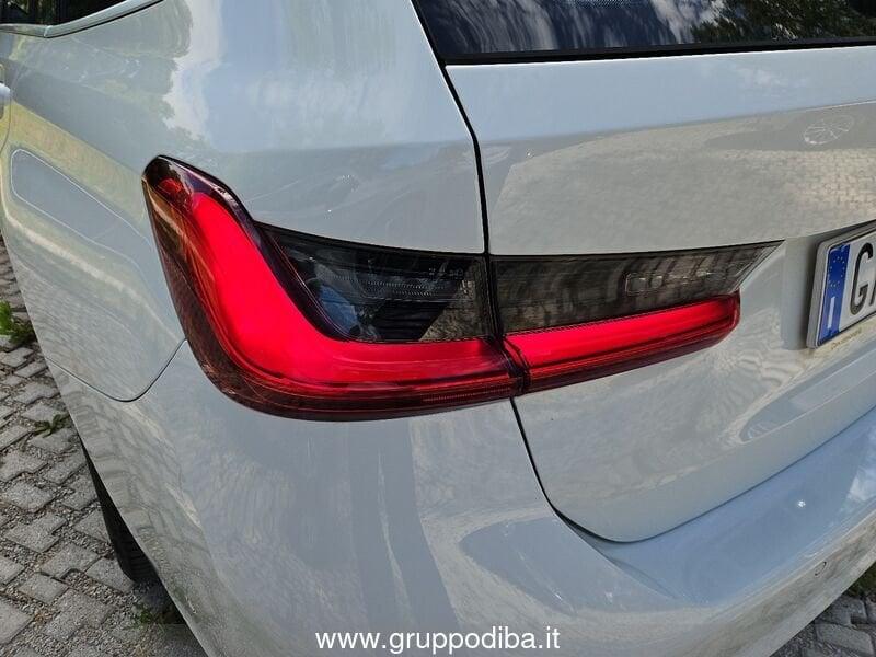 BMW Serie 3 G21 2019 Touring Diese 320d Touring mhev 48V Business Advantage auto