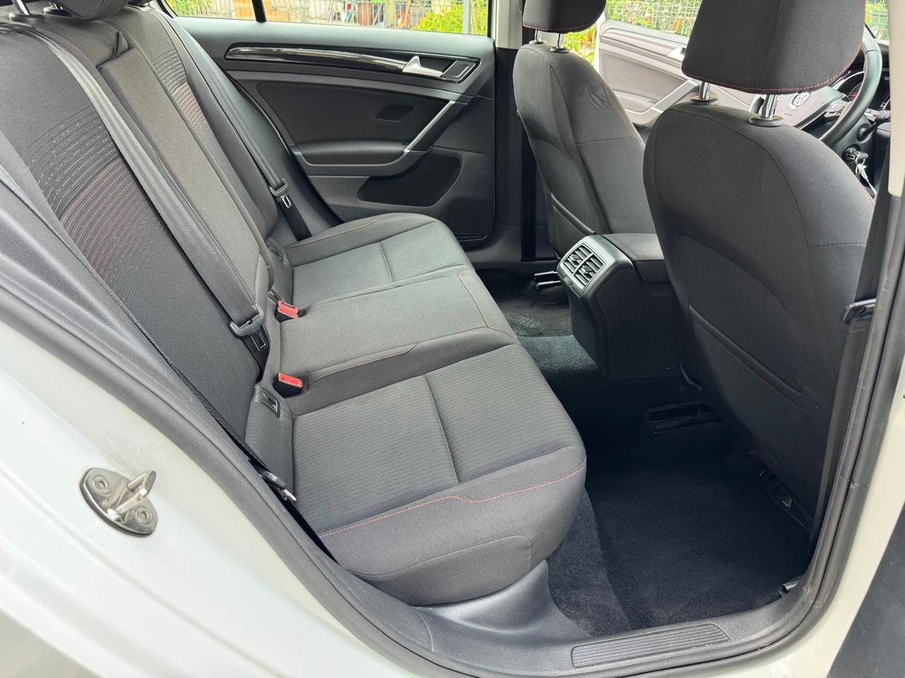Volkswagen Golf 1.6 TDI 115 CV 5p. Executive BlueMotion Technology