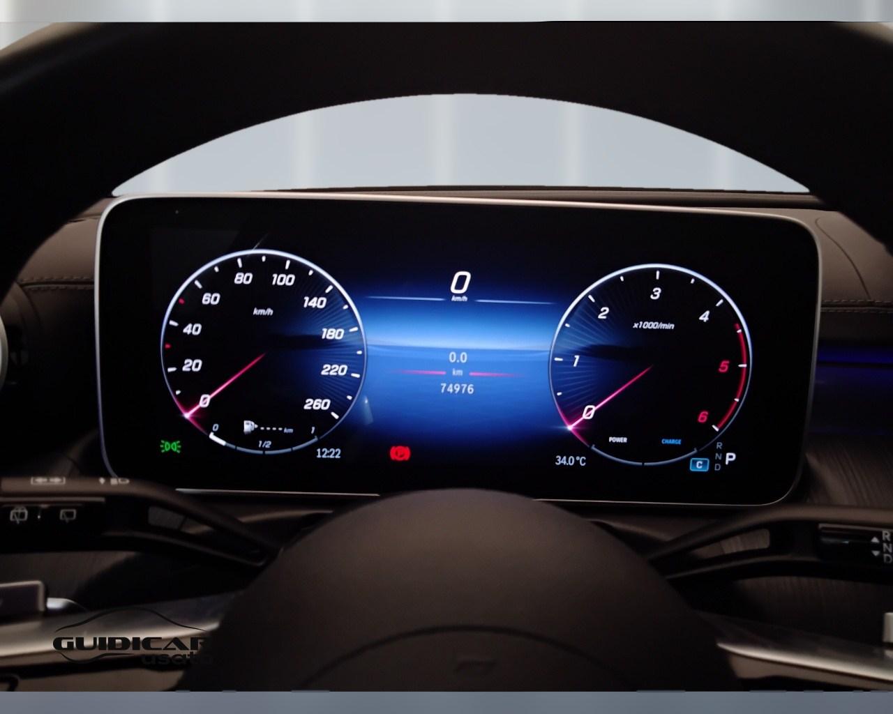 Mercedes-Benz Classe C-S206 SW 2021 - C SW 220 d mhev AMG Line Advanced 197cv auto