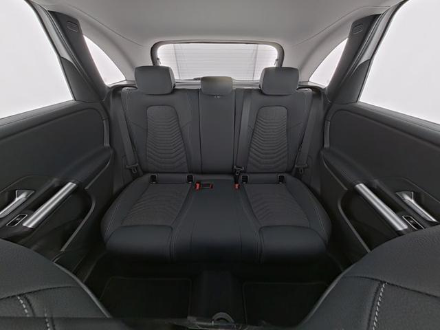 MERCEDES-BENZ B 180 Automatic Progressive Advanced