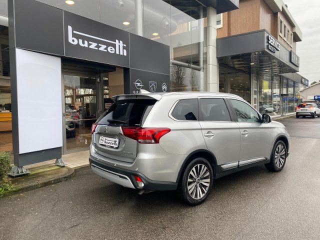 MITSUBISHI Outlander 2.0 4WD GPL Bi-fuel CVT Instyle SDA 7 posti
