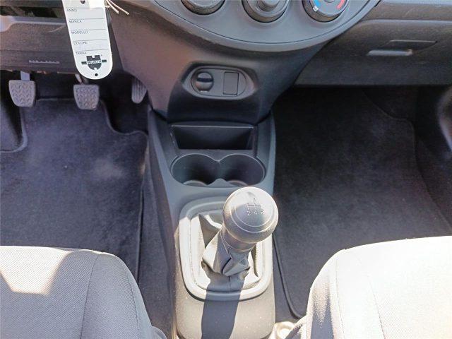 TOYOTA Yaris 3ª serie 1.0 72 CV 5 porte Cool