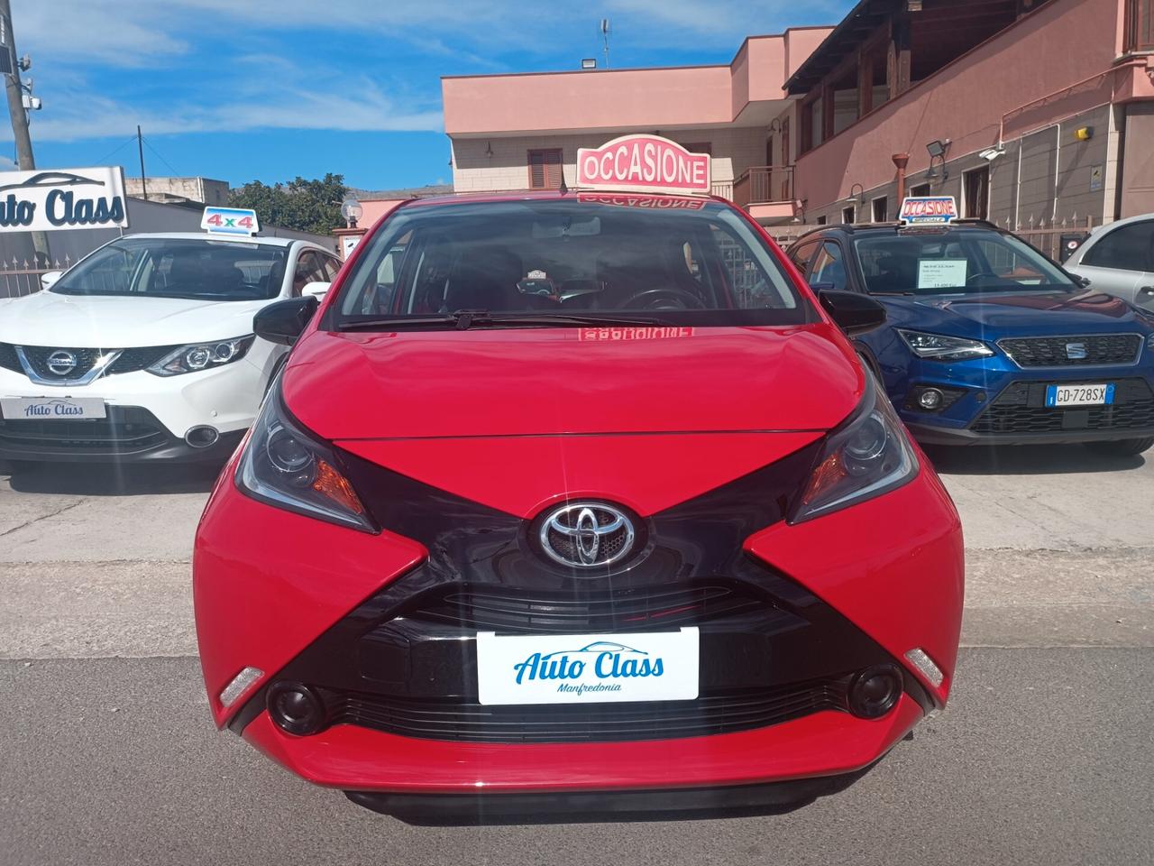 Toyota Aygo 1.0 VVT-i 69 CV 5 porte x-cool