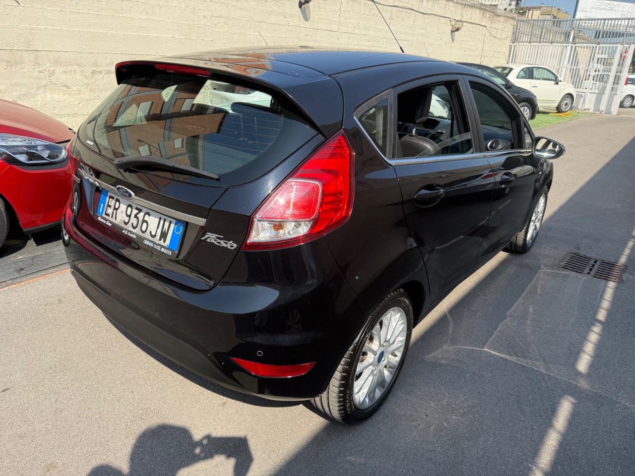 Ford Fiesta 1.0GPL 100CV 5 porte Individual - 2013