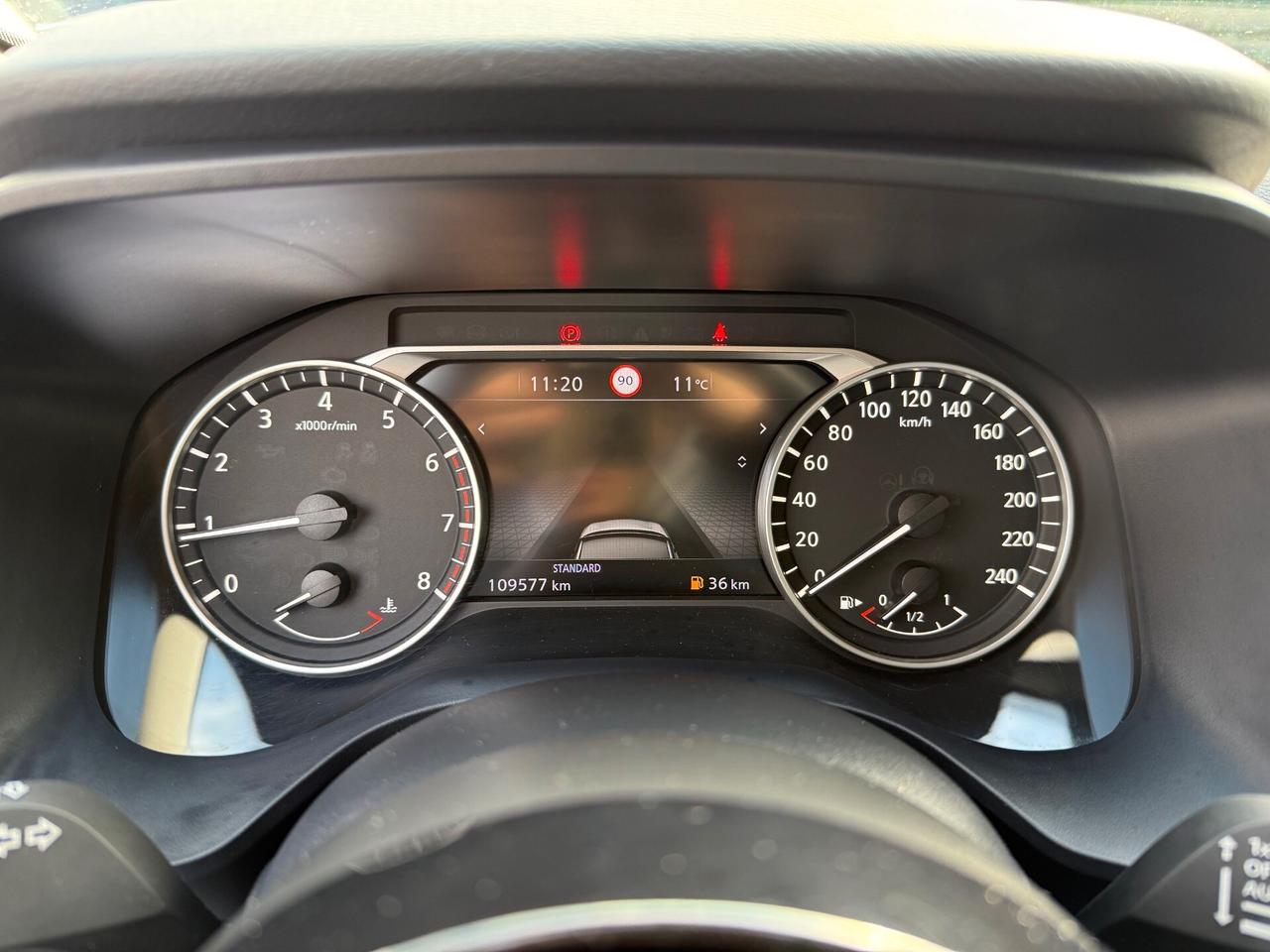 Nissan Qashqai MHEV 140 CV Business