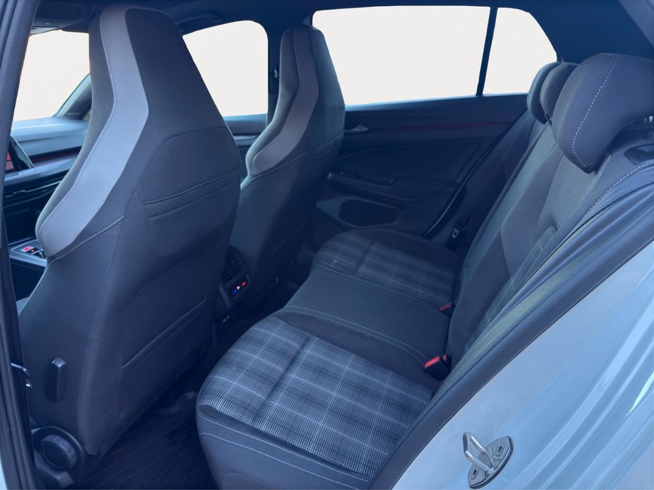 Volkswagen Golf 8 2.0 TDI DSG GTD - 2021