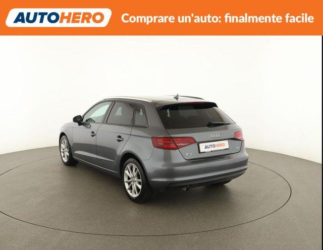 AUDI A3 SPB 1.6 TDI clean diesel Attraction