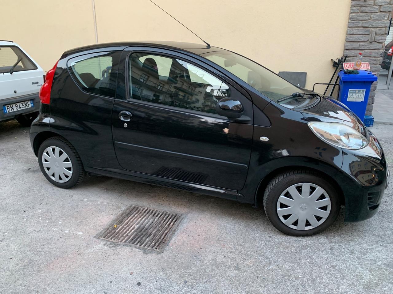 Peugeot 107 1.0 68CV 3p. Plaisir 07/2010 km 81000