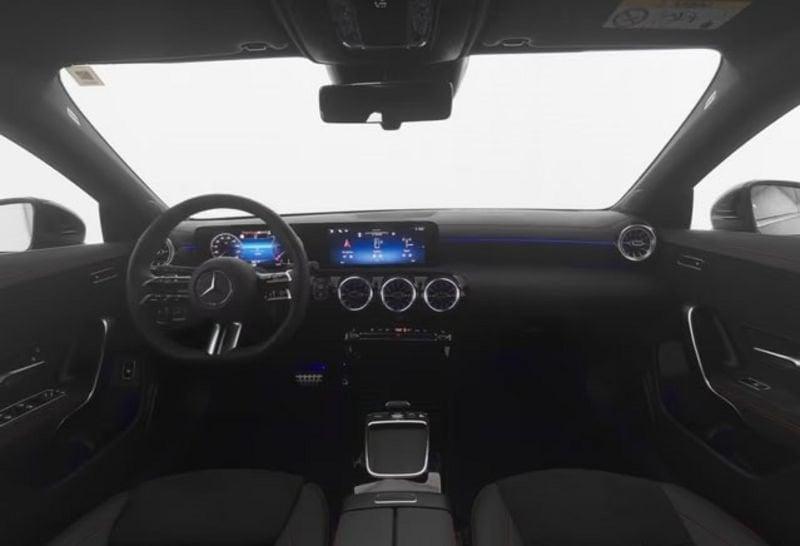 Mercedes-Benz CLA CLA Shooting Brake 200 d AMG Premium LED NAVI CAMERA