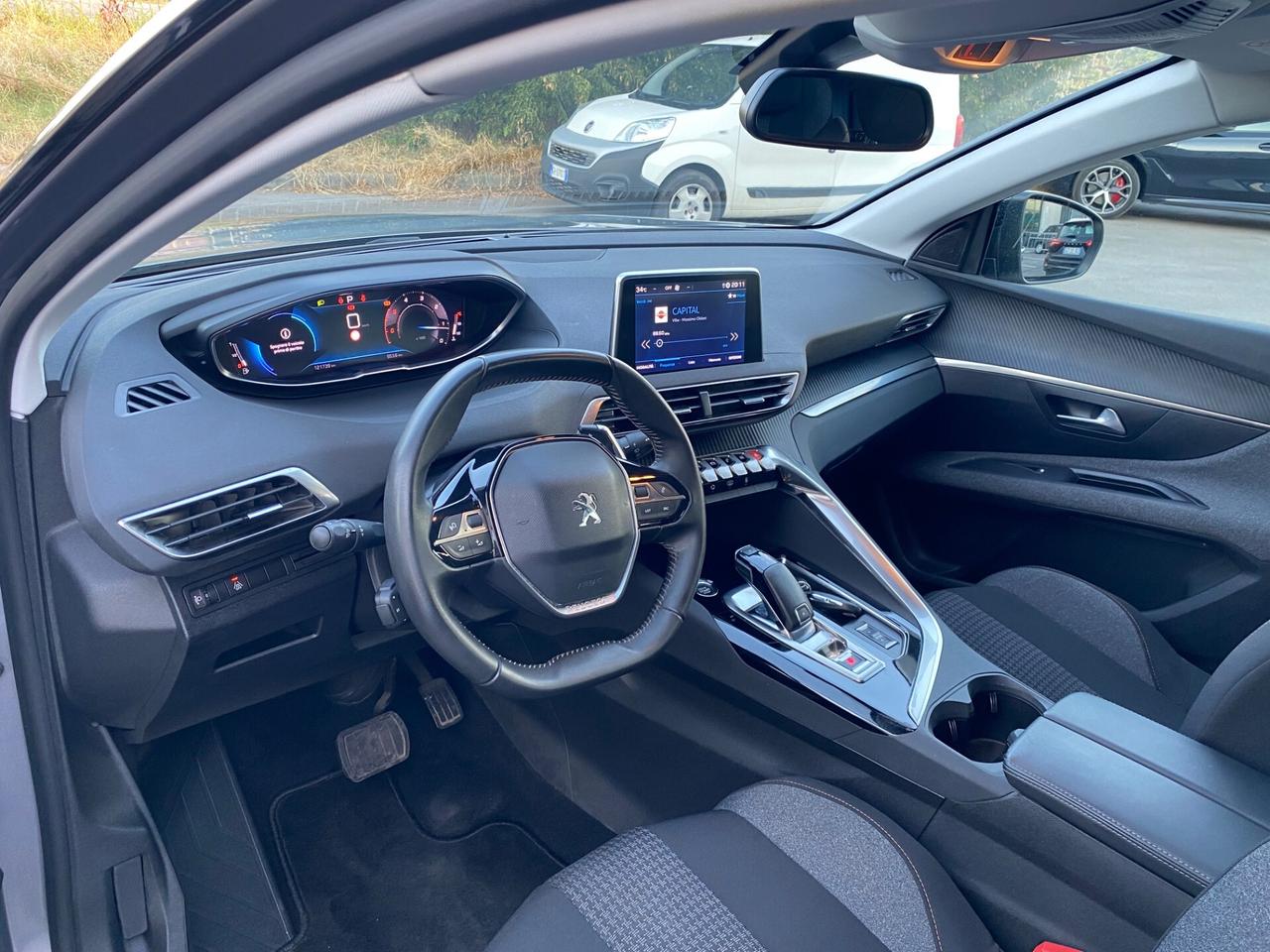 Peugeot 3008 EAT8 1.5 130 CV Garantita