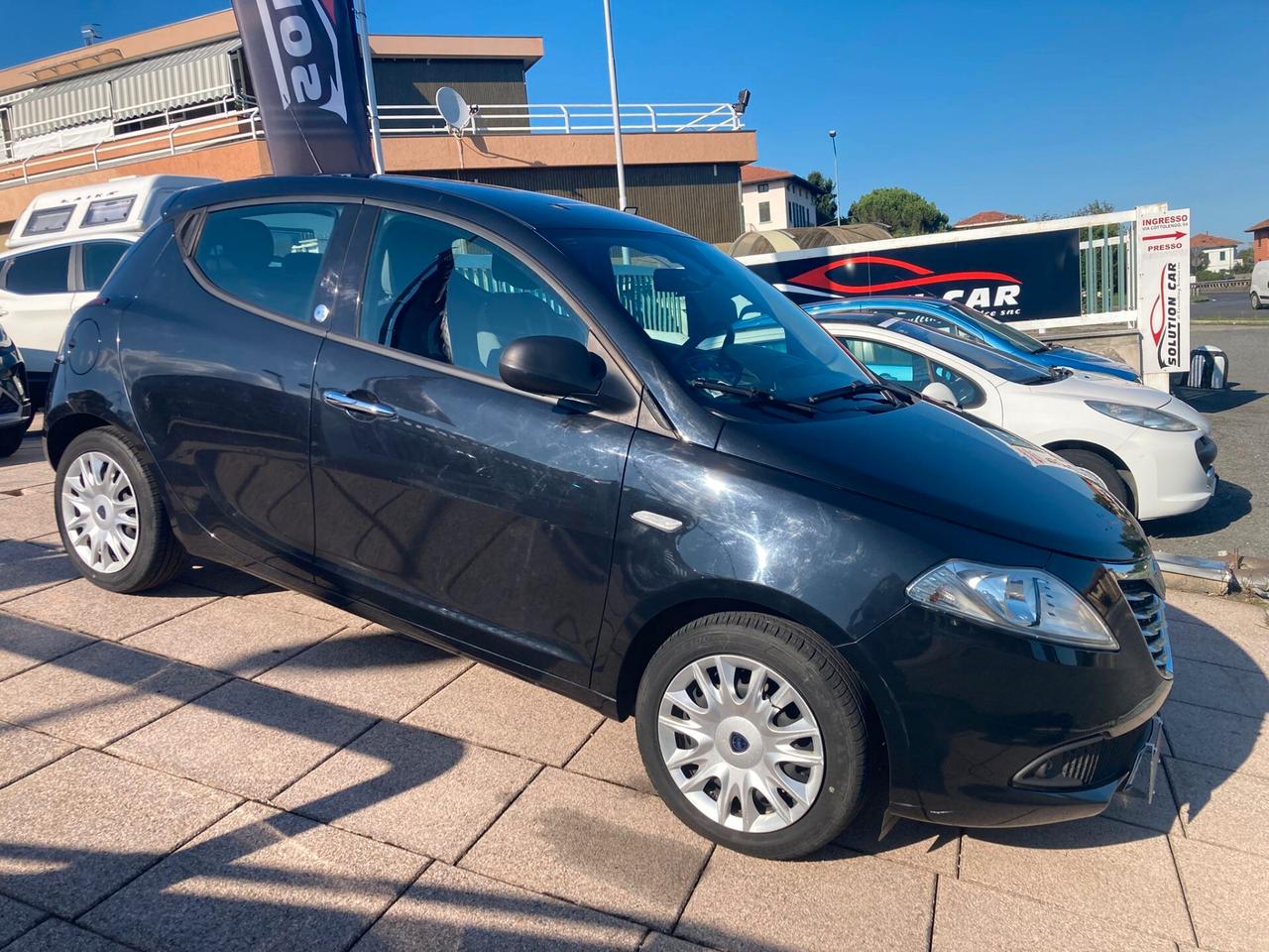 Lancia Ypsilon 1.2 69 CV 5 porte GPL Ecochic Gold