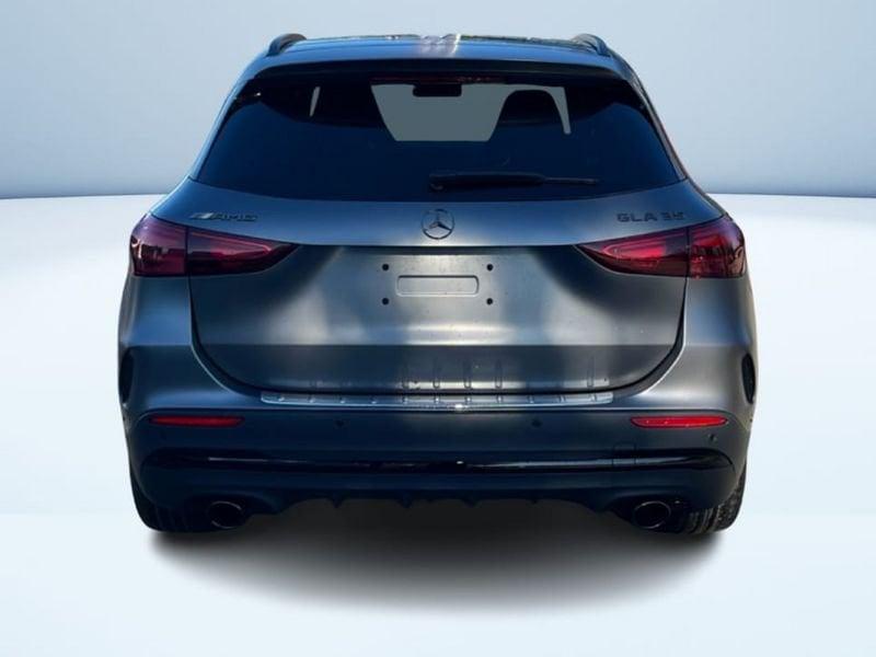 Mercedes-Benz GLA 35 AMG Line Premium