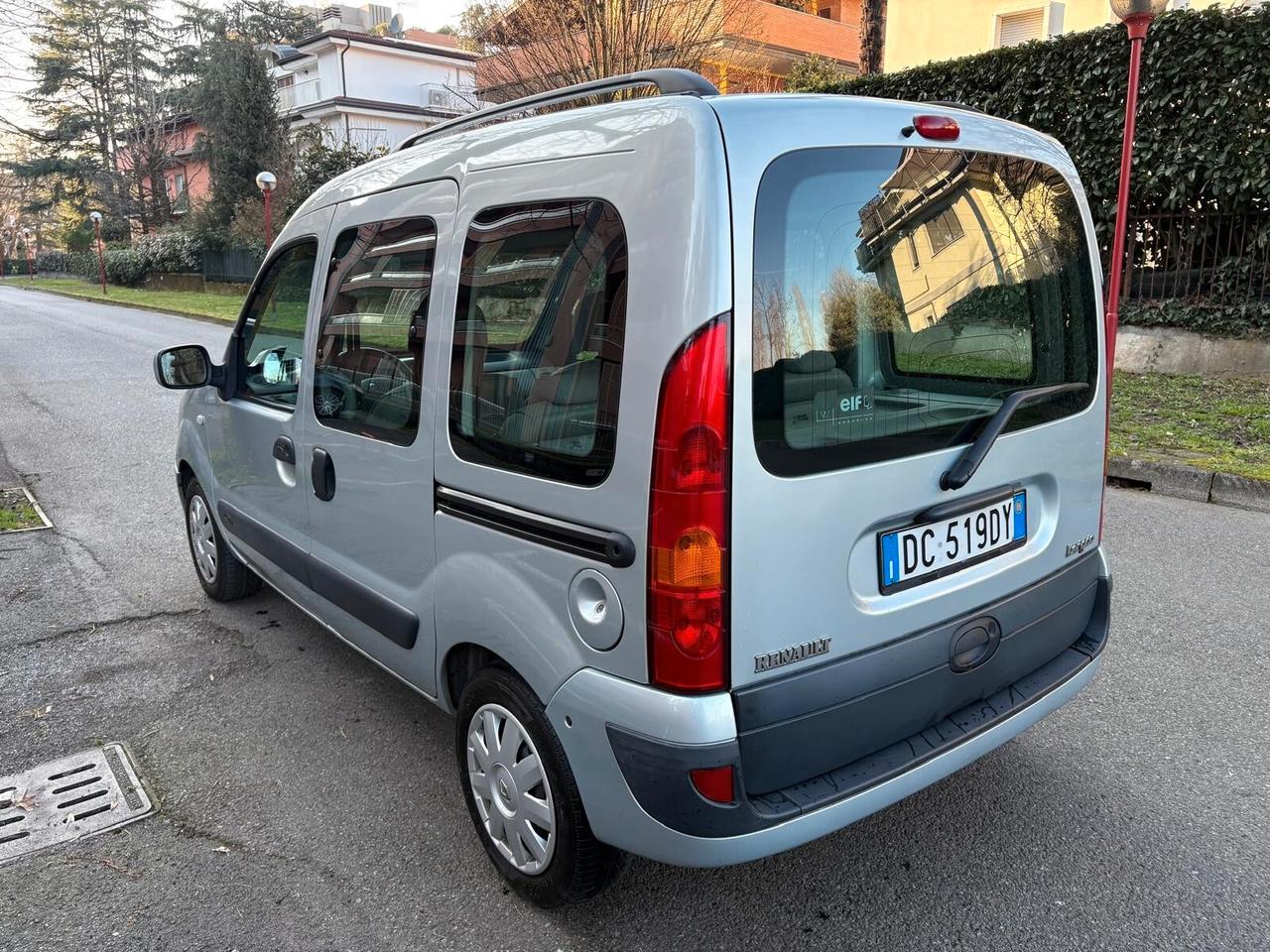 Renault Kangoo 1.5 dCi/84CV 5p. Pampa Luxe