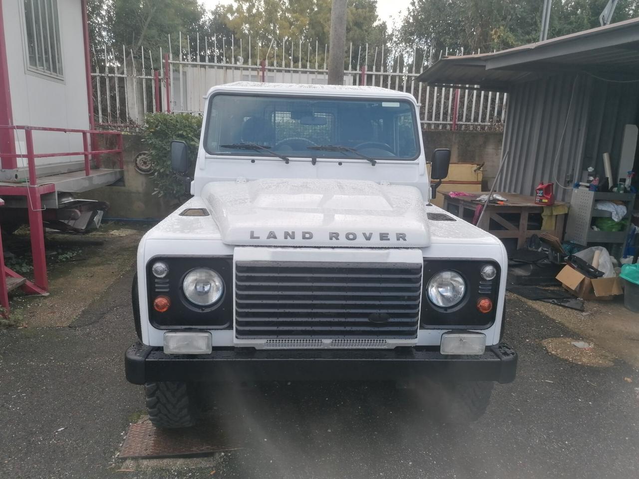 Land Rover Defender 110 2.2 TD4 Station Wagon E N1