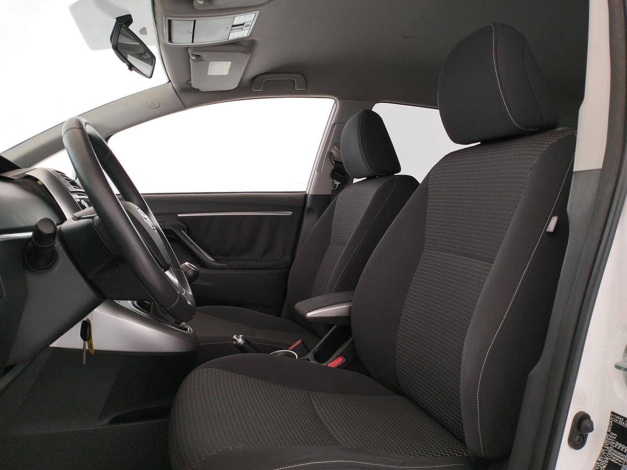 Toyota Verso 1.6 D-4D - 7 POSTI